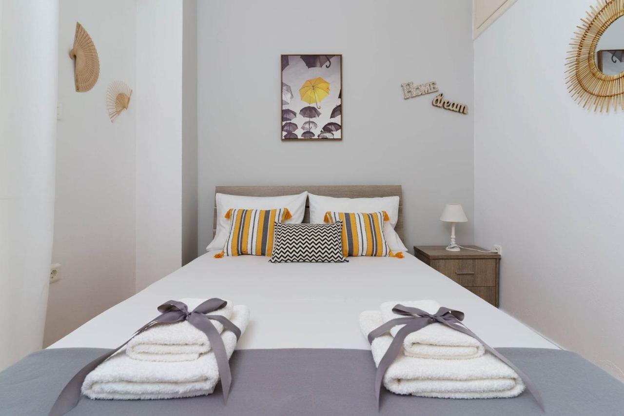 Chris'S Best Apartment In Atenas Exterior foto