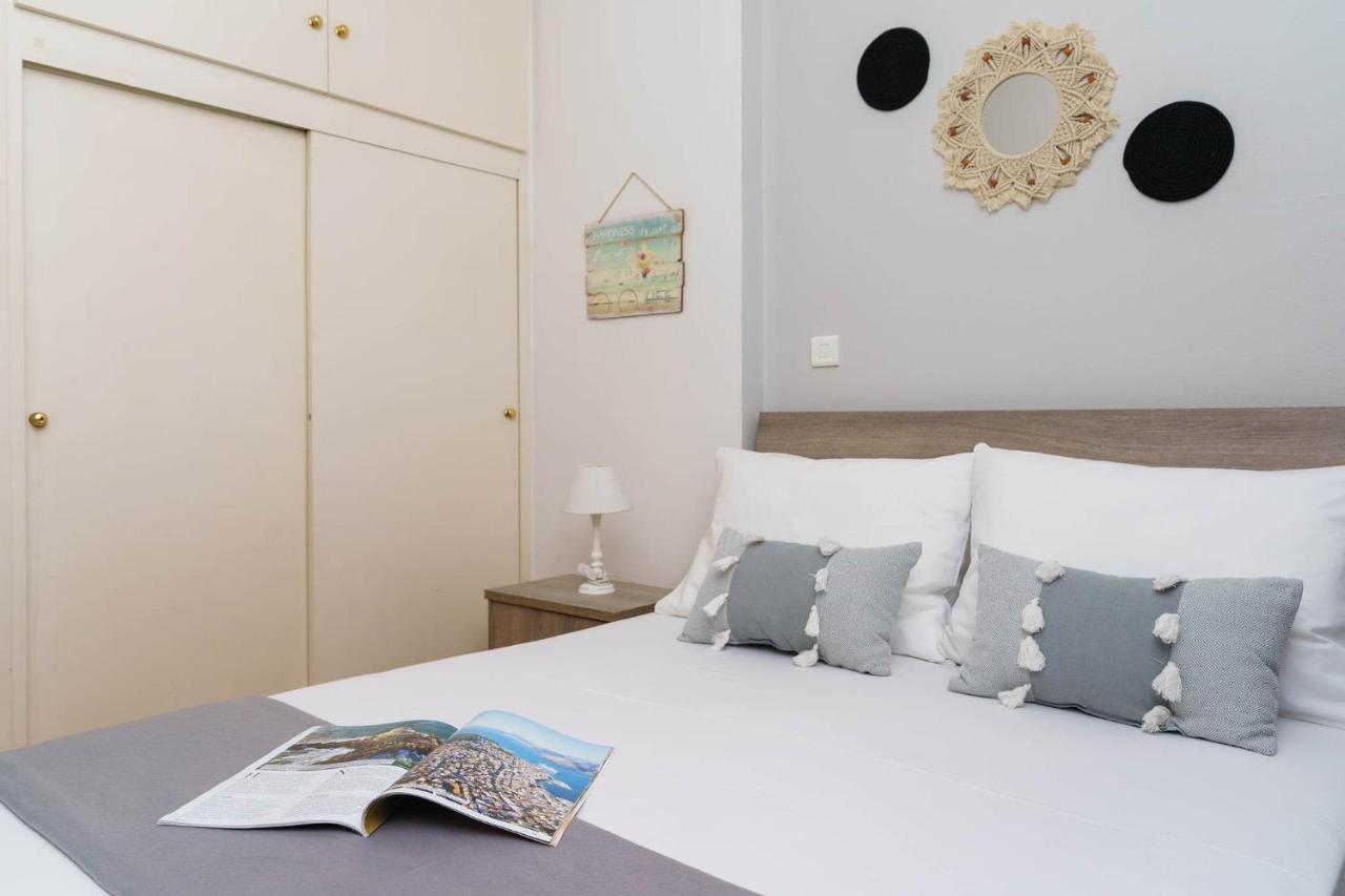Chris'S Best Apartment In Atenas Exterior foto