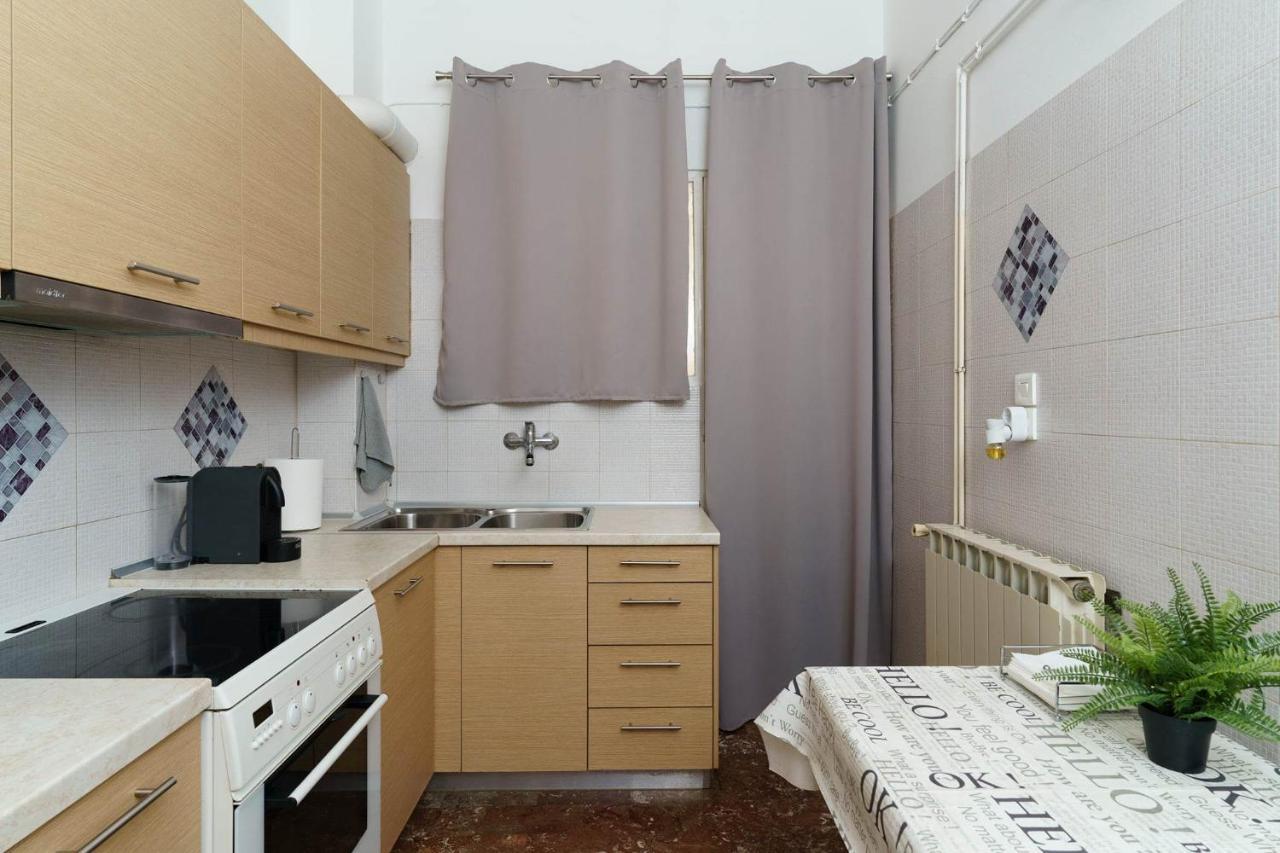 Chris'S Best Apartment In Atenas Exterior foto
